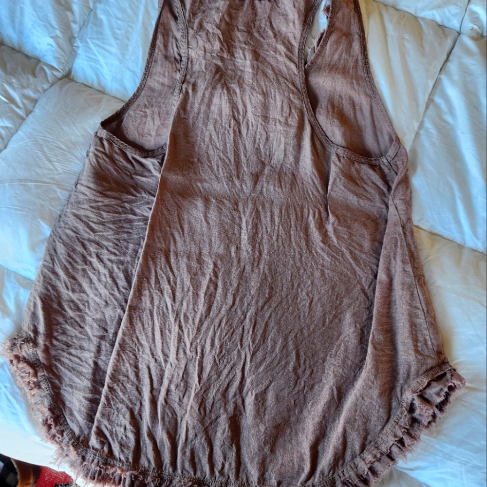 Dylan Linen Ruffled Tank Top - Picture 2 of 2